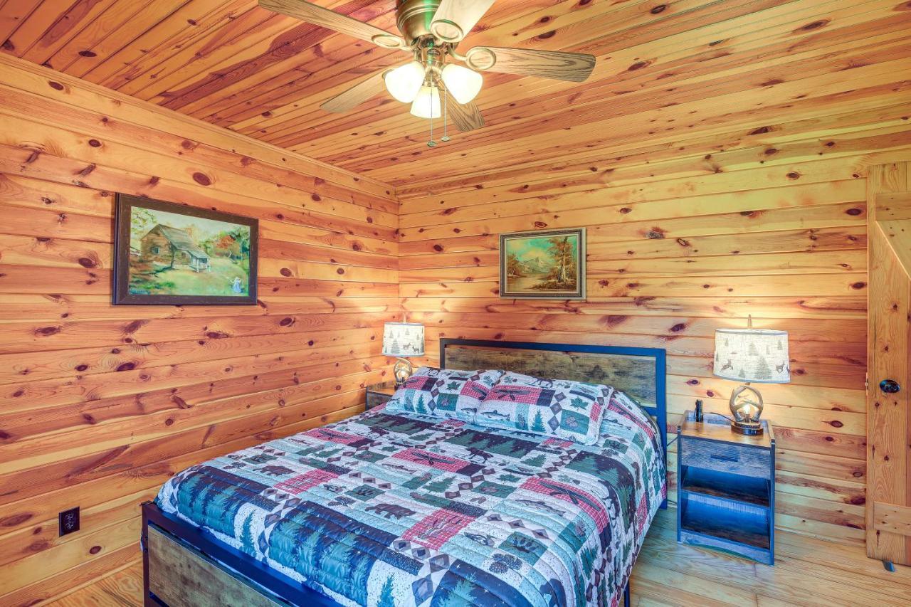 Blue Ridge Mountain Cabin With Views And Hot Tub Sparta 외부 사진